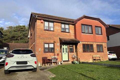 3 bedroom semi-detached house for sale, Woodlands Drive, Sandford, Wareham, BH20 7QA