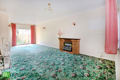 3 bedroom end of terrace house for sale, Ward Close, Waltham Cross