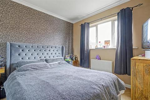 3 bedroom terraced house for sale, Edmonstone Crescent, Nottingham