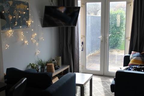 undefined, FURNISHED ROOM LET - DIDCOT