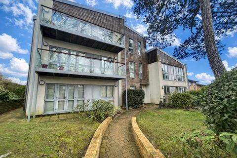 1 bedroom apartment to rent, Clevecross Court, Selborne Road, Croydon