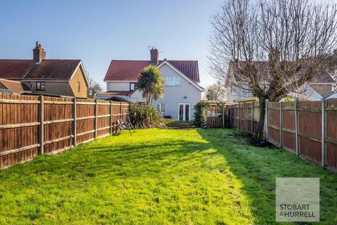 3 bedroom semi-detached house for sale, Stalham Road, Norwich NR12