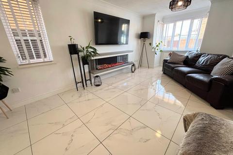 4 bedroom detached house for sale, Fosberry Close, Wootton Fields, Northampton NN4