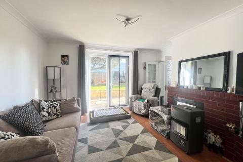 undefined, Sandyleaze, Longlevens, Gloucester