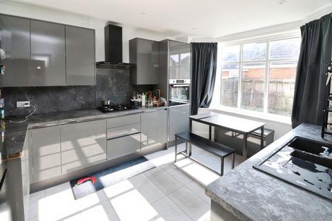 3 bedroom detached house for sale, Columbia Road, Bournemouth BH10