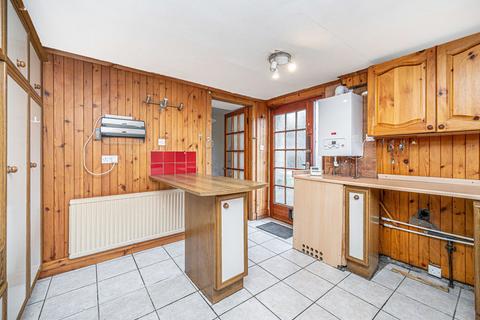 3 bedroom semi-detached villa for sale, Balgonie Place, Markinch