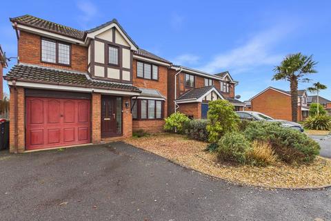 4 bedroom detached house for sale, Greengage Way, Telford TF2