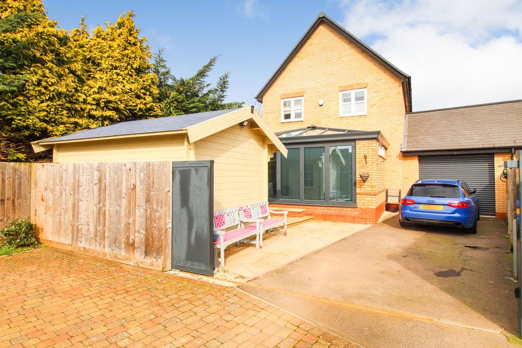 Garden And Garage