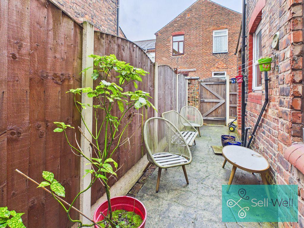 Rear Courtyard