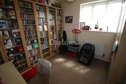 2 bedroom flat for sale, Blaen Bran Close, Cwmbran