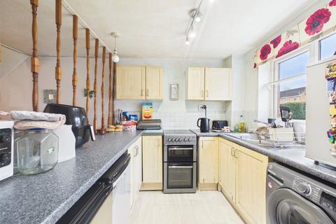 1 bedroom semi-detached house for sale, Brookthorpe Close, Tuffley, Gloucester, Gloucestershire, GL4