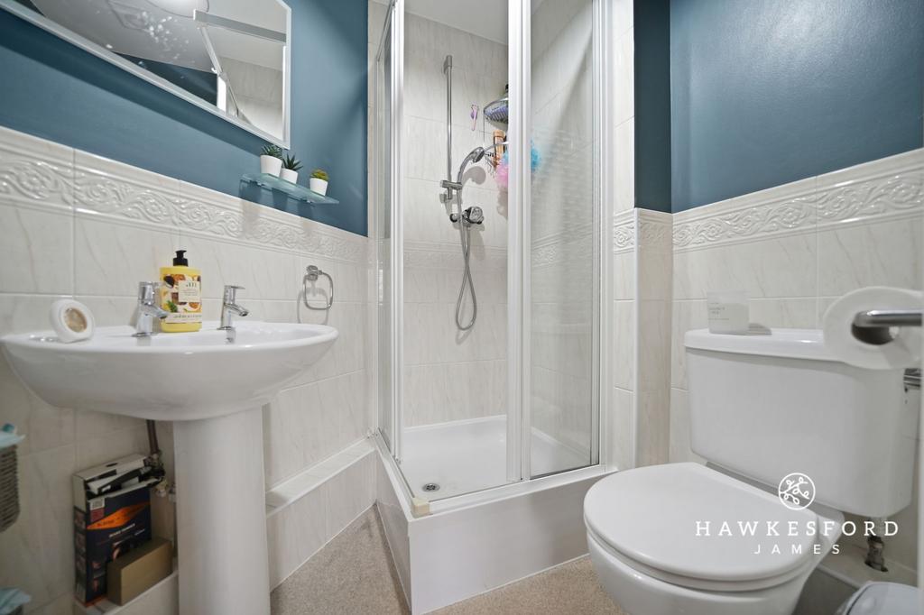 Wigeon Road, Iwade - En suite