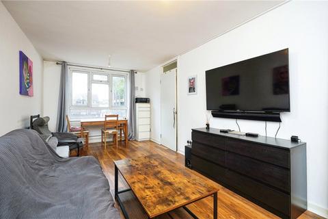 1 bedroom flat for sale, Falcon Road, London, SW11