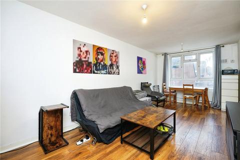 1 bedroom flat for sale, Falcon Road, London, SW11