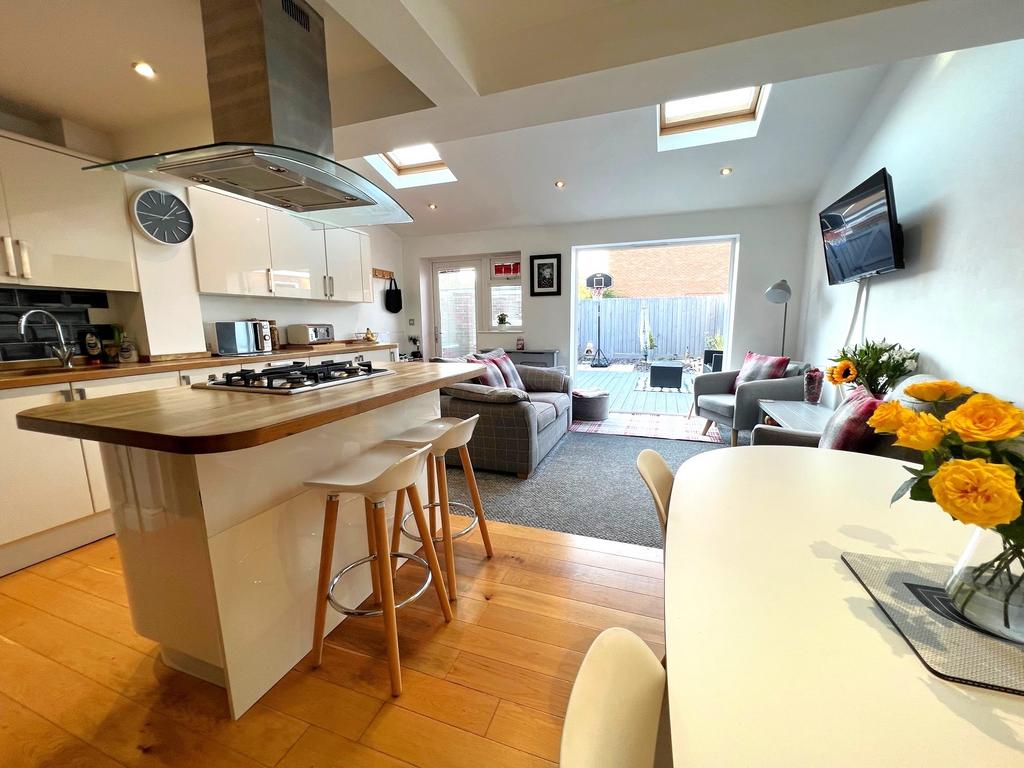 Kitchen / Diner