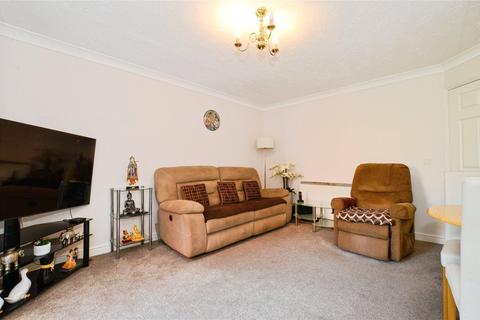 undefined, Bishops Court (Wembley), Wembley HA0