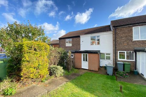 3 bedroom terraced house to rent, Cedar Avenue, Spixworth, NORWICH