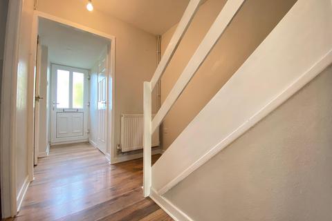 3 bedroom terraced house to rent, Cedar Avenue, Spixworth, NORWICH