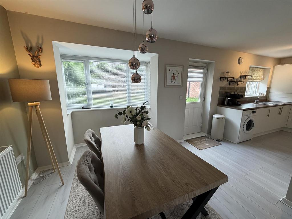 Open Plan Kithen Diner