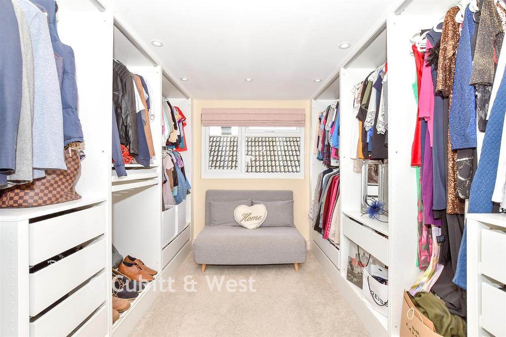Dressing Area