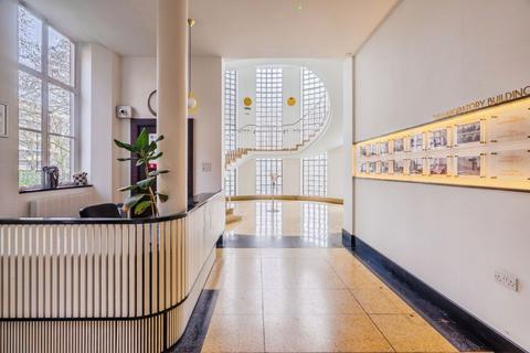 undefined, Rosebery Avenue, London, EC1R