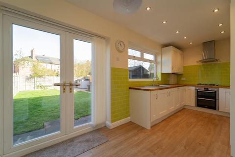 3 bedroom terraced house for sale, Alford Avenue, Withington