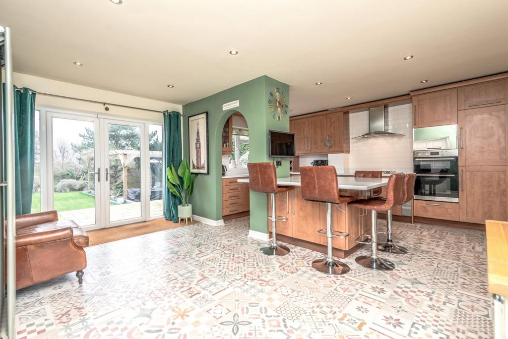 Kitchen Diner