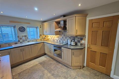 undefined, Kingsland, Leominster, Herefordshire, HR6 9SS