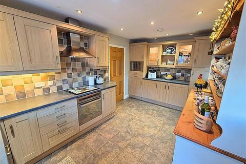 undefined, Kingsland, Leominster, Herefordshire, HR6 9SS
