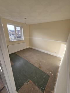 3 bedroom semi-detached house to rent, Walker Street, Rawmarsh S62