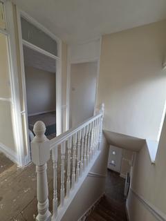 3 bedroom semi-detached house to rent, Walker Street, Rawmarsh S62