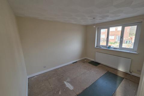 3 bedroom semi-detached house to rent, Walker Street, Rawmarsh S62