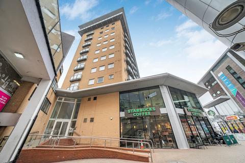 Hamlyn House, High Street, Feltham, TW13