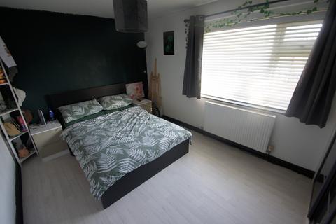 undefined, Percival Road, Ellesmere Port, Cheshire. CH65