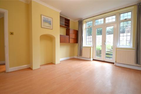 3 bedroom semi-detached house to rent, Ballards Way, South Croydon, Surrey, CR2