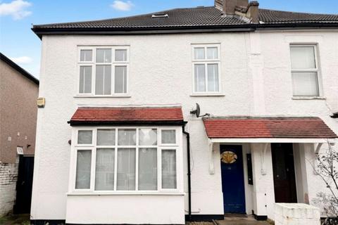 2 bedroom apartment to rent, Farnley Road, London, SE25