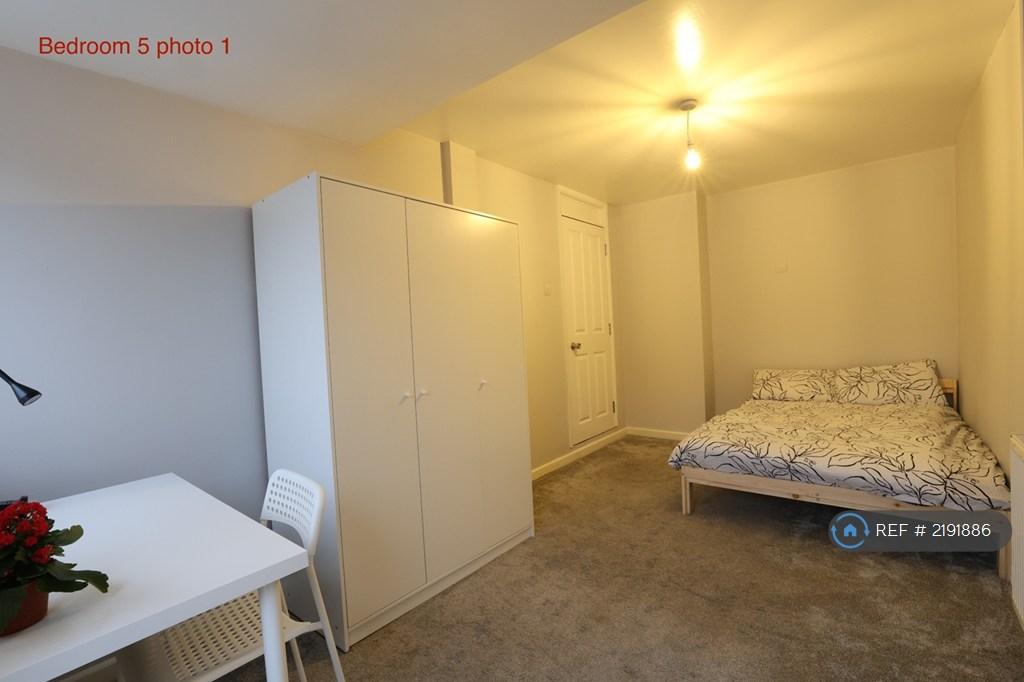 Bedroom 5