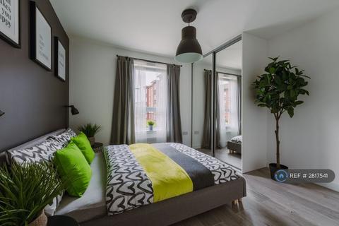 2 bedroom flat to rent, Springfield Gardens, Glasgow, G31