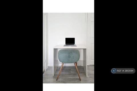 undefined, Byng Drive, Potters Bar, EN6