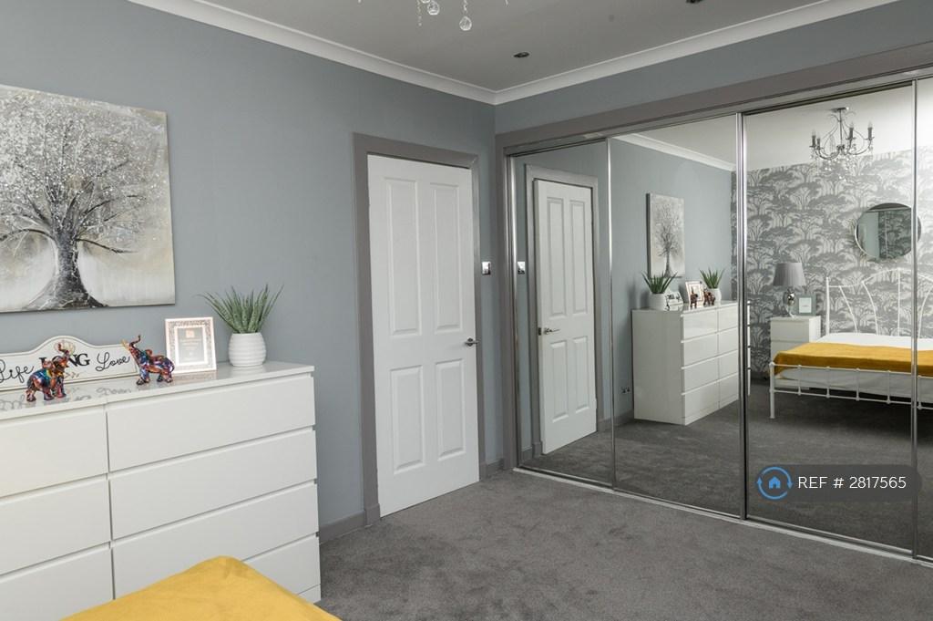 Bedroom.3