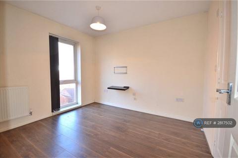 undefined, Charlbury Lane, Basingstoke, RG24