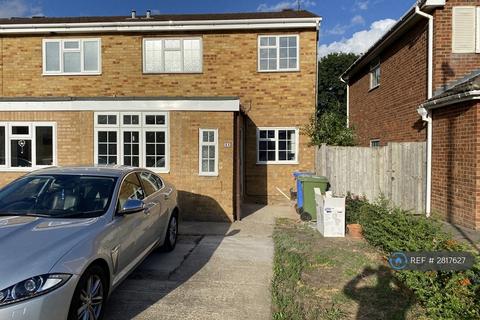 undefined, Chatsworth Road, Farnborough, GU14