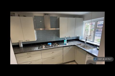 undefined, Chatsworth Road, Farnborough, GU14