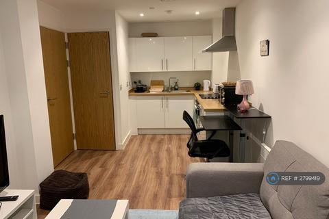 undefined, Manchester, Manchester, M5