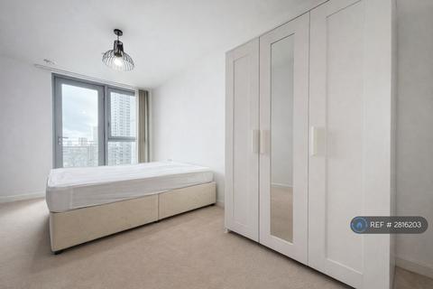 3 bedroom flat to rent, London, London, E15