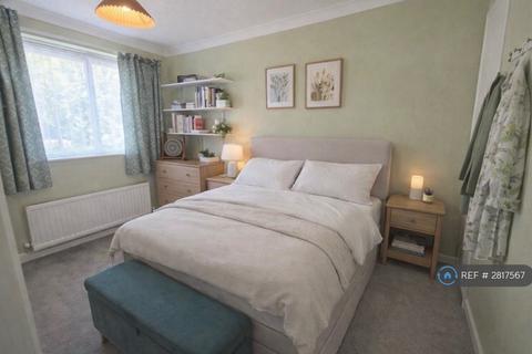 undefined, Holly Close, Biggleswade, SG18