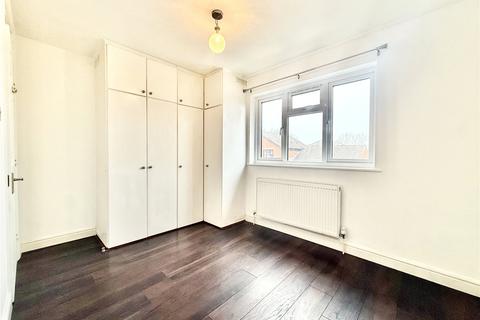 1 bedroom apartment to rent, Cambridge Close, Wembley NW10