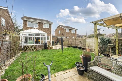 undefined, Magpie Way, Buckingham MK18