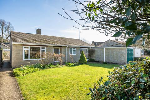 3 bedroom bungalow for sale, Park Close, Bicester OX25