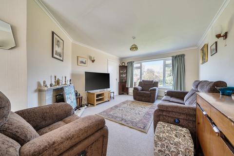 3 bedroom bungalow for sale, Park Close, Bicester OX25